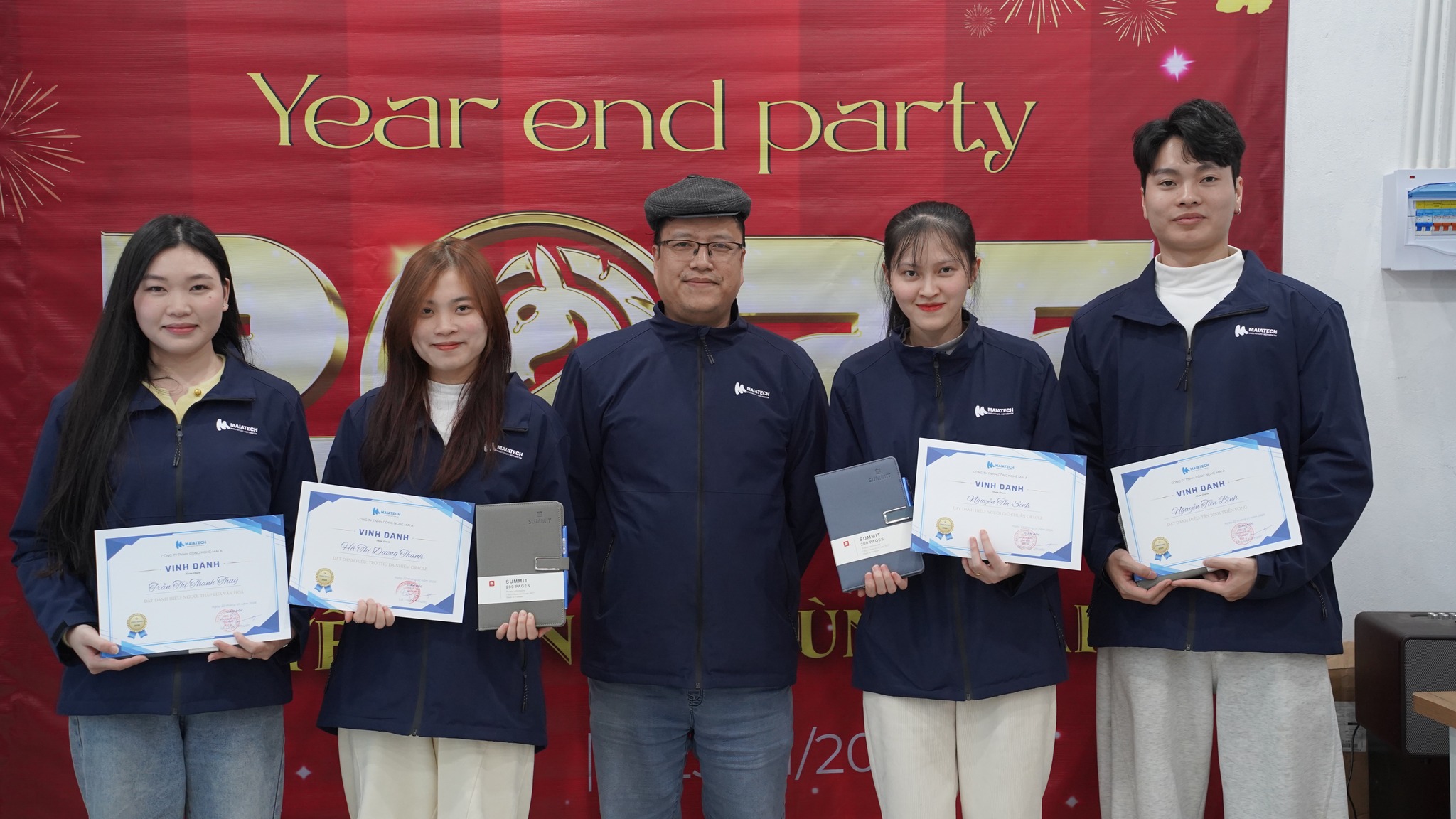 CEO vinh danh đóng góp của nhân viên