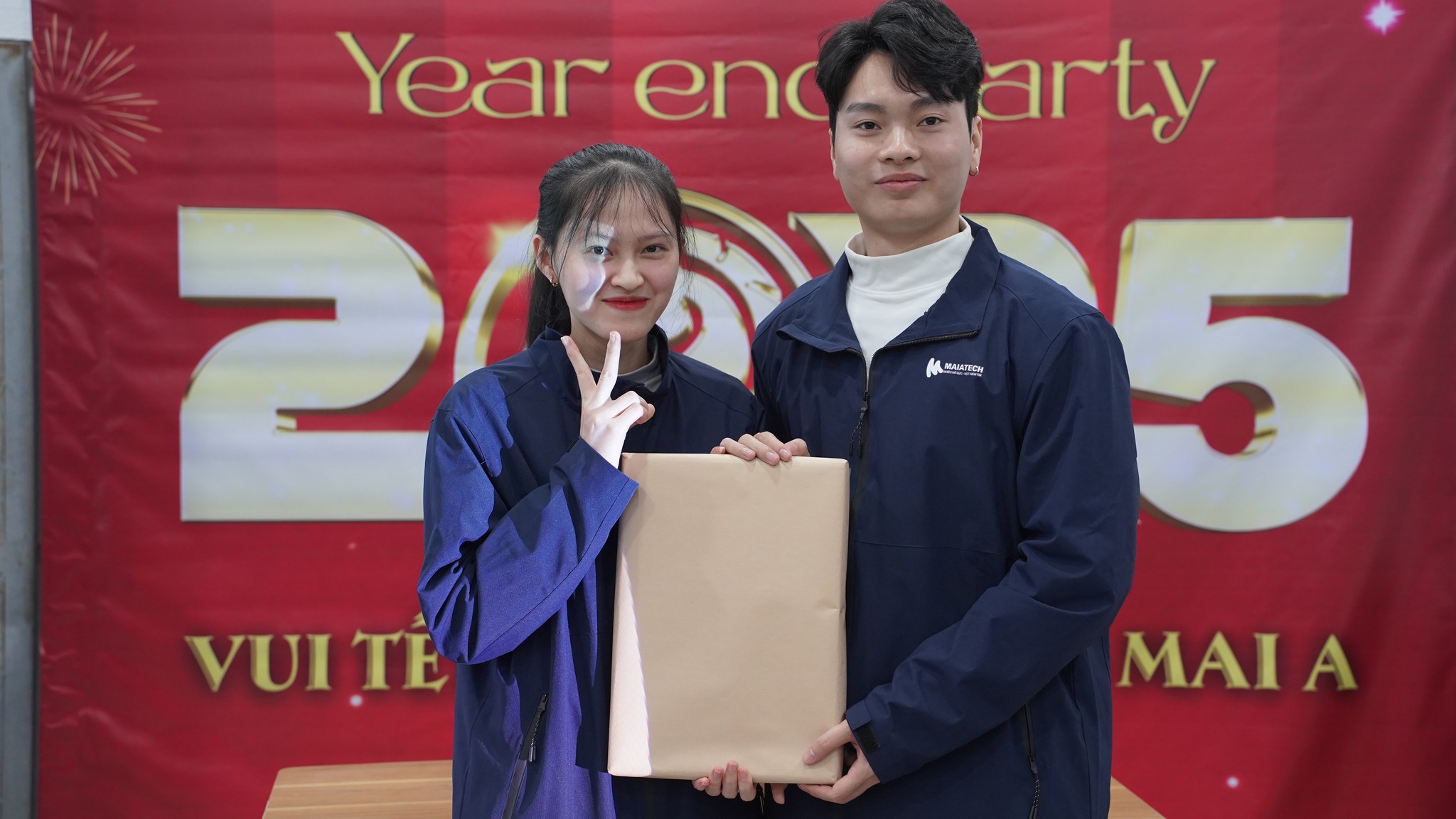 Niềm vui khi được nhận món quà ngẫu nhiên